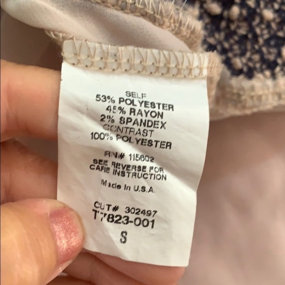 Part sweater part sheer hi low tunic by Lush - Picture 7 of 7